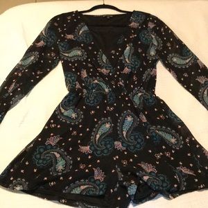 Express Romper 🖤💙